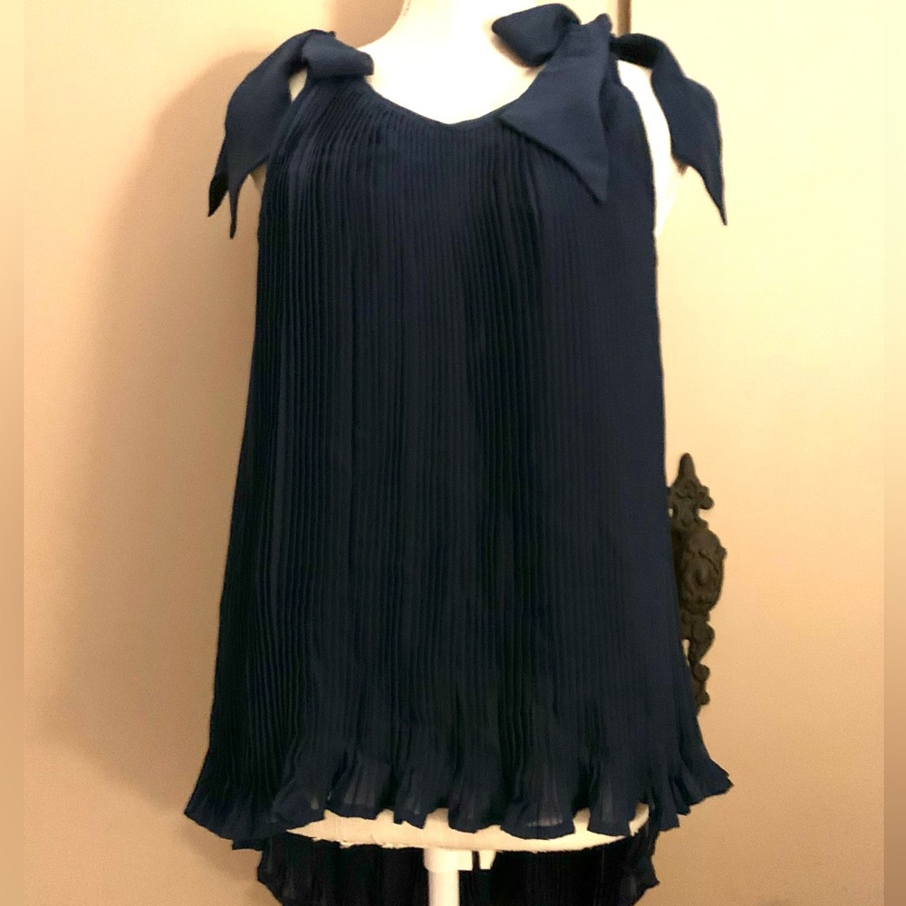 Romeo & Juliet Couture Deep Blue Apparel
